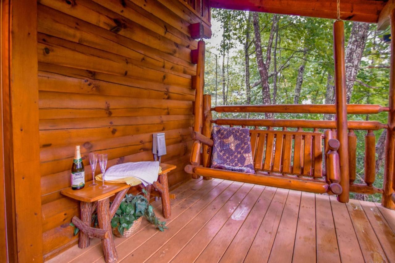 Beary Cozy Cabin Sevierville Esterno foto