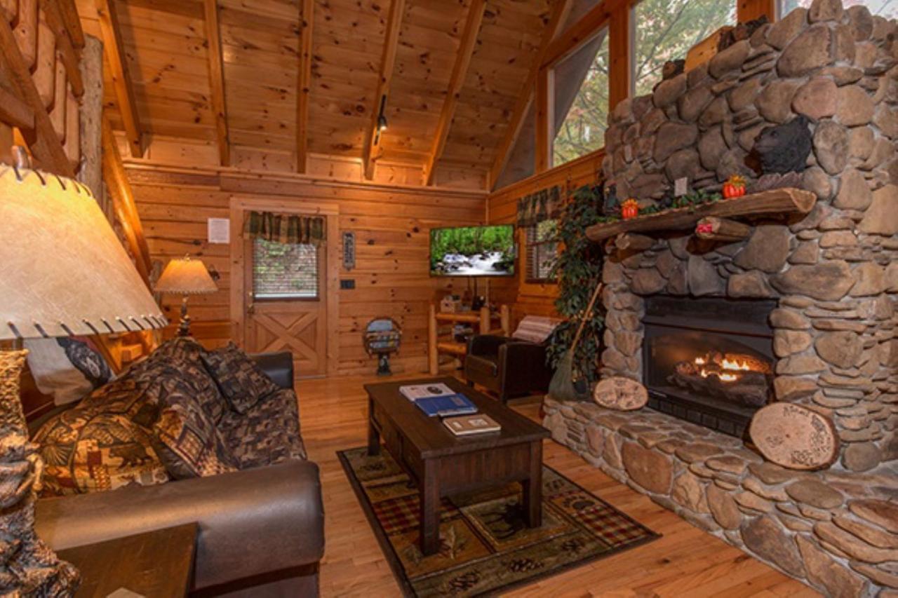Beary Cozy Cabin Sevierville Esterno foto